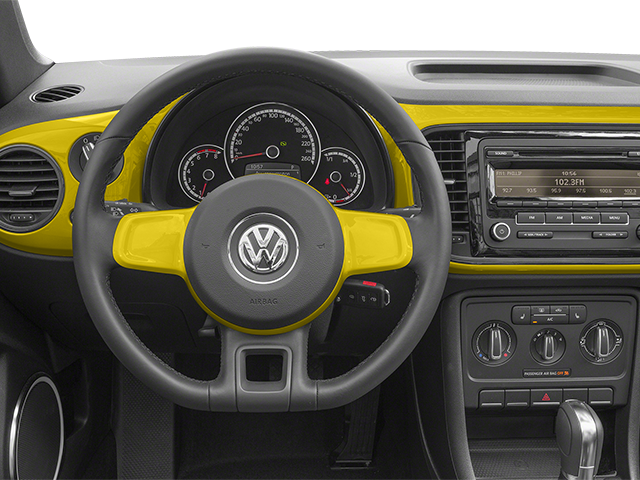2014 Volkswagen Beetle Convertible TDI photo 4