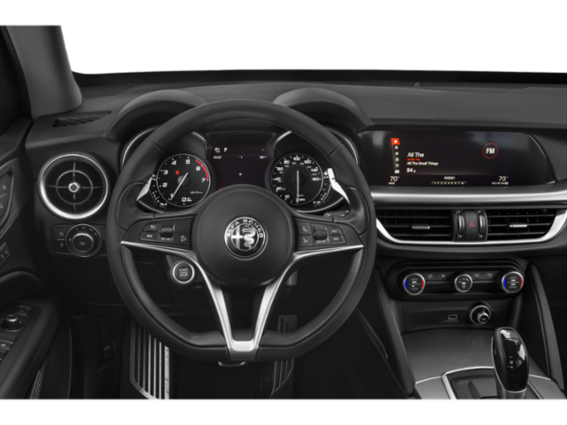2018 Alfa Romeo Stelvio Ti Sport Q4 photo 2