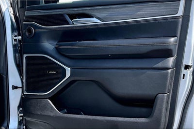 2024 Jeep Wagoneer L Series III