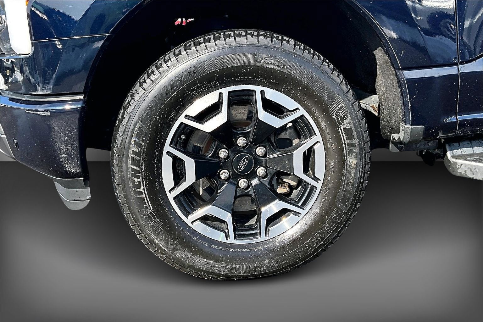 2022 Ford F-150 Lightning XLT