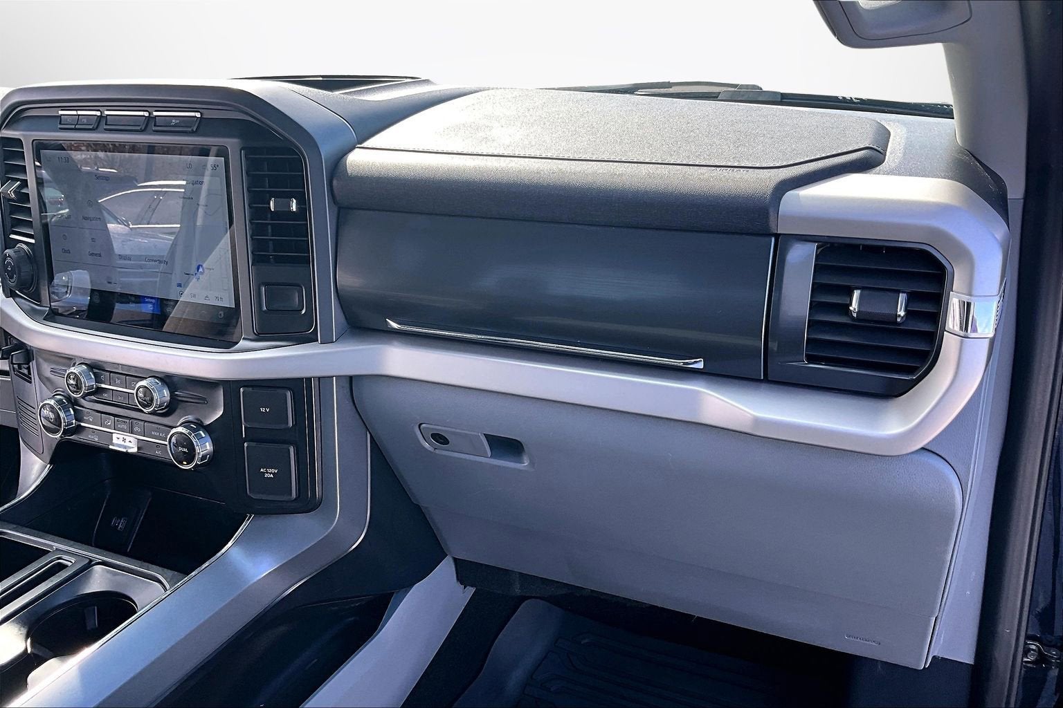 2022 Ford F-150 Lightning XLT