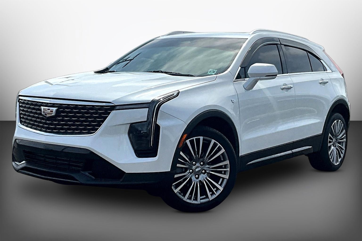 2024 Cadillac XT4 AWD Premium Luxury