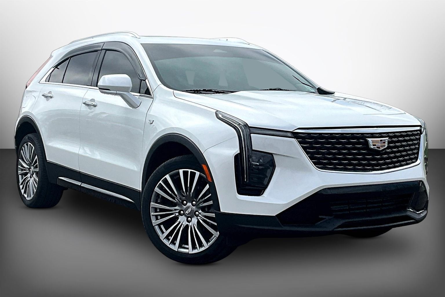 2024 Cadillac XT4 AWD Premium Luxury