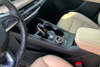 2024 Cadillac XT4 AWD Premium Luxury