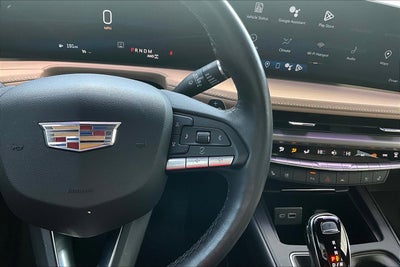 2024 Cadillac XT4 AWD Premium Luxury