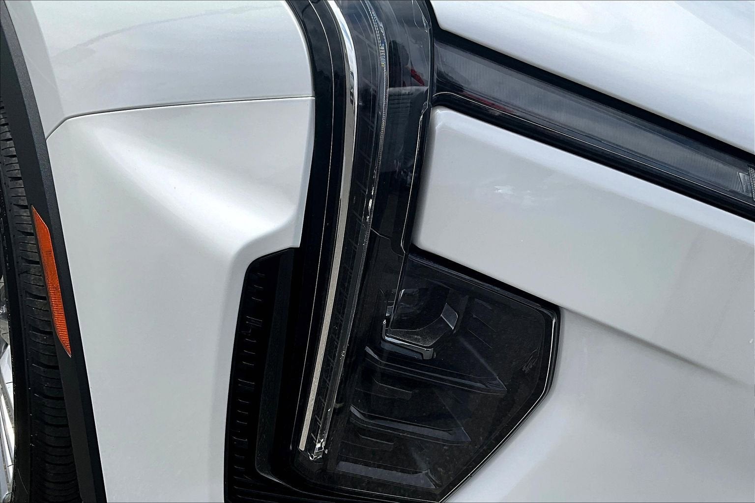 2024 Cadillac XT4 AWD Premium Luxury