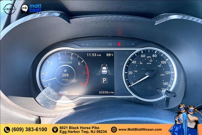 2024 Nissan Versa SR
