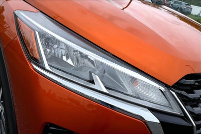 2022 Nissan Kicks SV