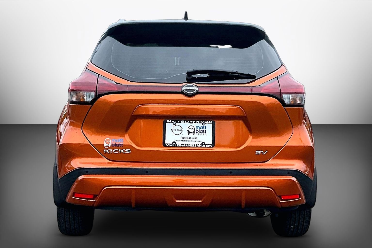 2022 Nissan Kicks SV