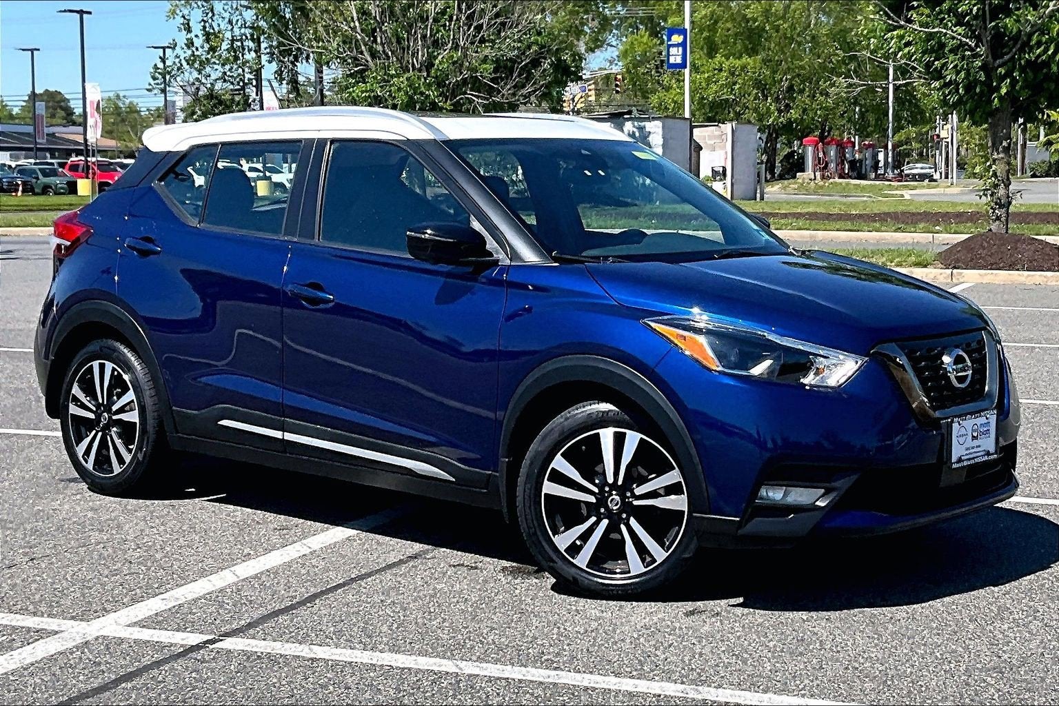 2020 Nissan Kicks SR