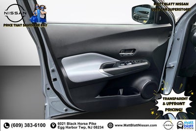 2023 Nissan Kicks SR