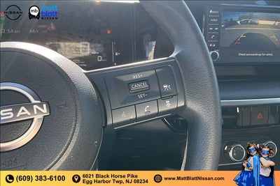 2025 Nissan Kicks S