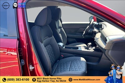 2025 Nissan Kicks SV