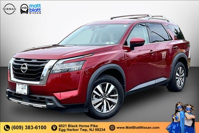 2024 Nissan Pathfinder SL