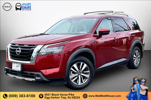 2024 Nissan Pathfinder SL