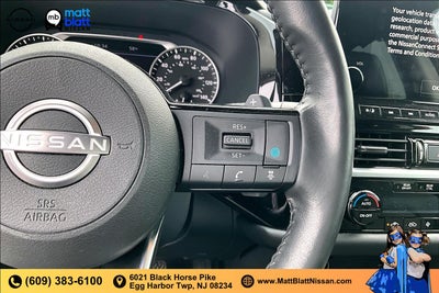 2024 Nissan Pathfinder SL