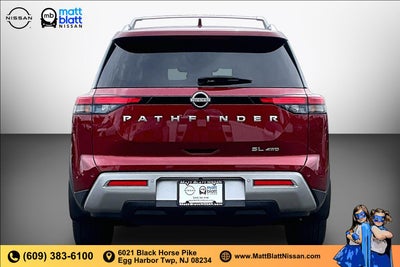 2024 Nissan Pathfinder SL