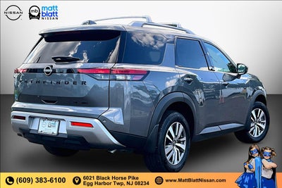 2025 Nissan Pathfinder SL