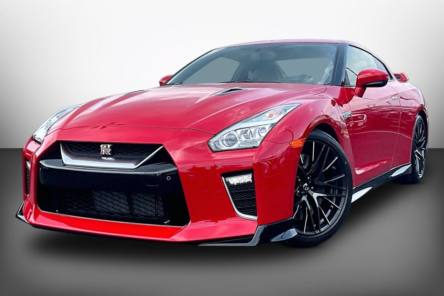 2020 Nissan GT-R Premium