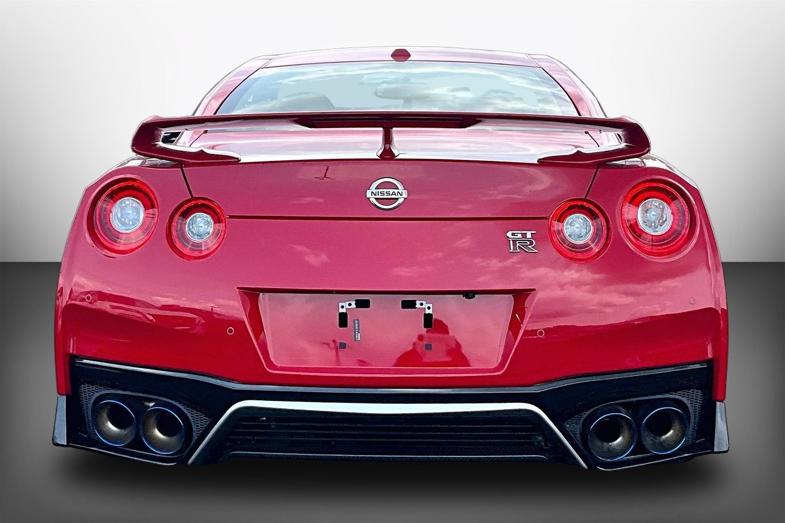 2020 Nissan GT-R Premium