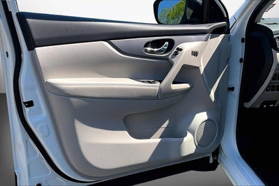 2020 Nissan Rogue Sport SL