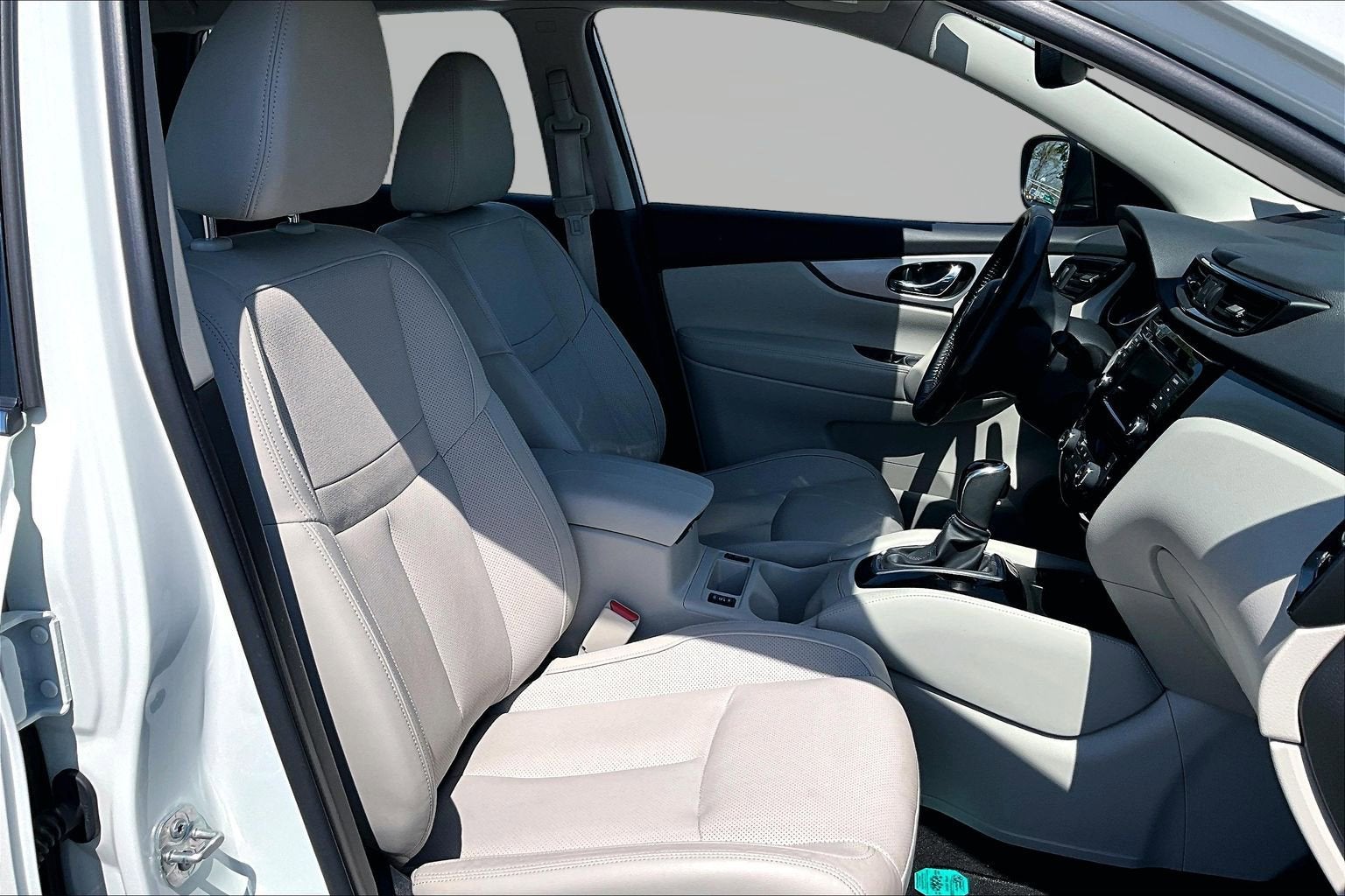 2020 Nissan Rogue Sport SL