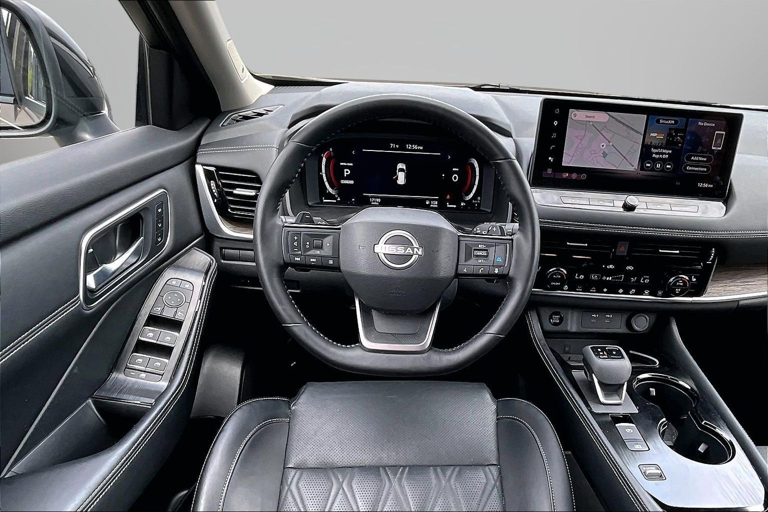 2025 Nissan Rogue Platinum