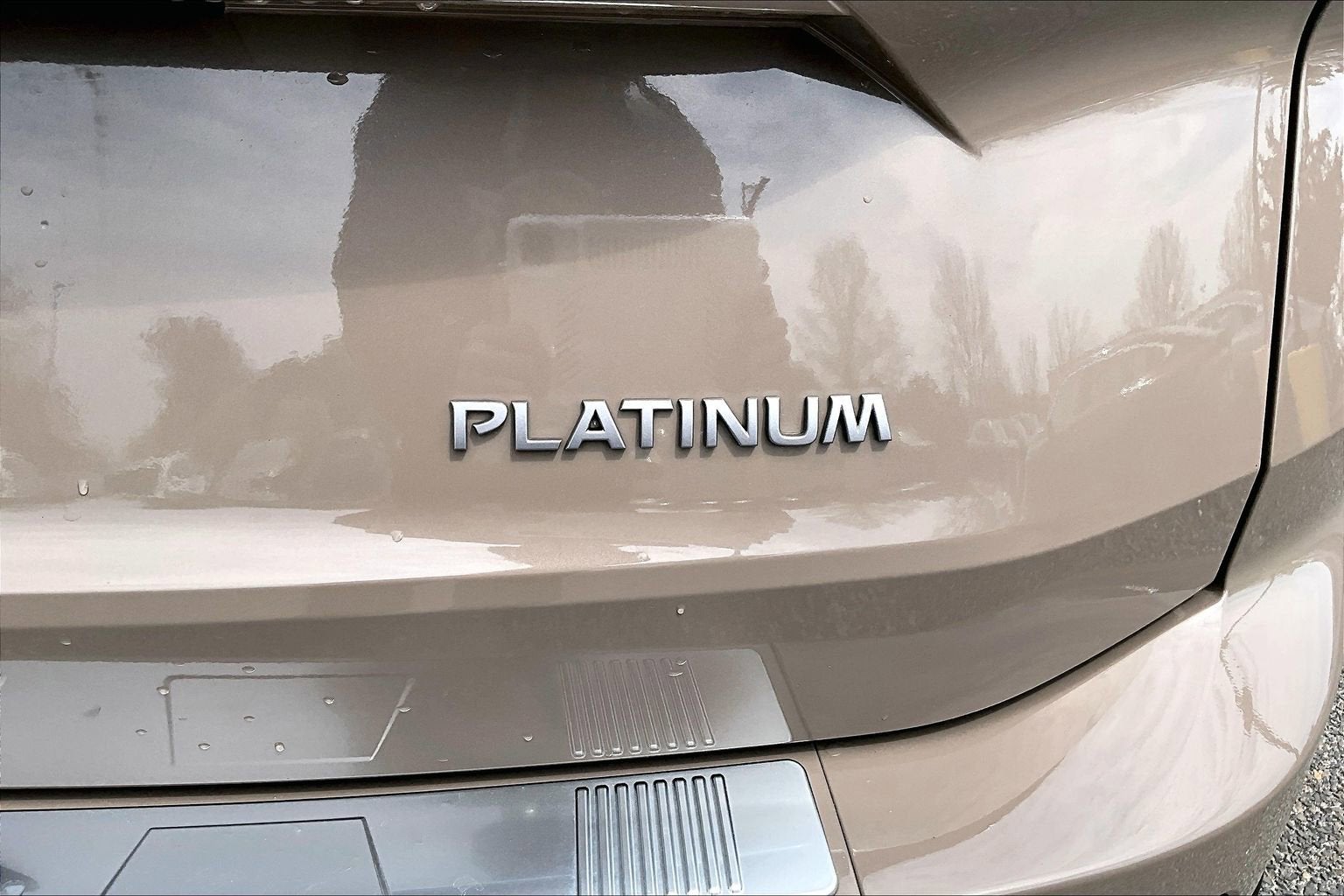 2025 Nissan Rogue Platinum