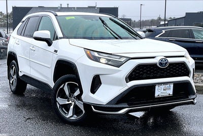 2023 Toyota RAV4 Prime SE