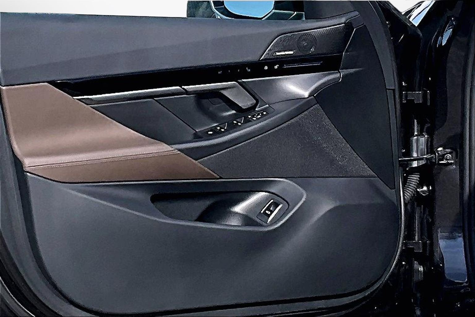 2025 BMW 5 Series 530i xDrive