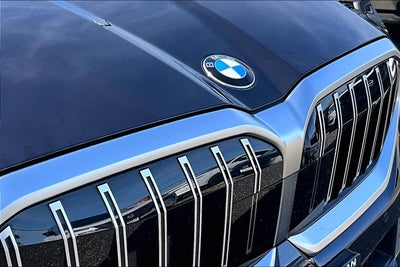 2025 BMW 5 Series 530i xDrive