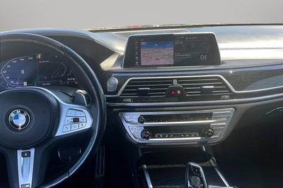 2022 BMW 7 Series 750i xDrive
