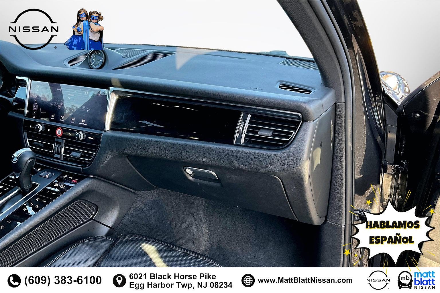 2023 Porsche Macan Base