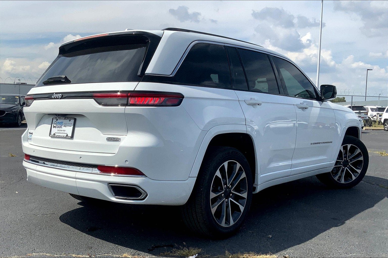 2023 Jeep Grand Cherokee Overland 4x4