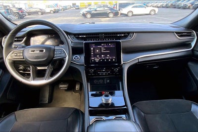 2023 Jeep Grand Cherokee L Altitude 4x4