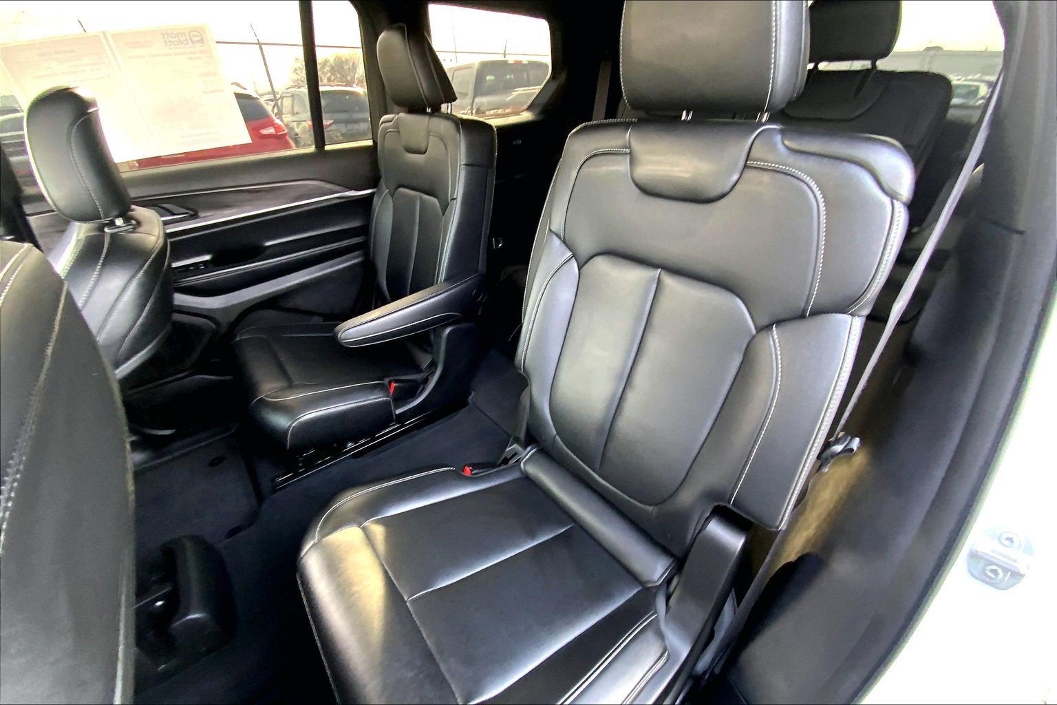 2025 Jeep Grand Cherokee L Limited 4x4