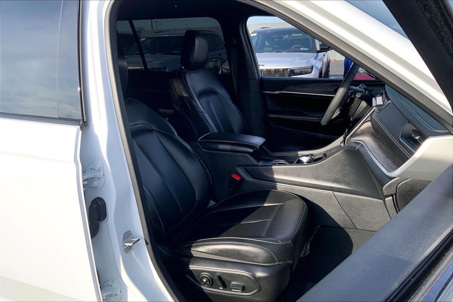 2025 Jeep Grand Cherokee L Limited 4x4