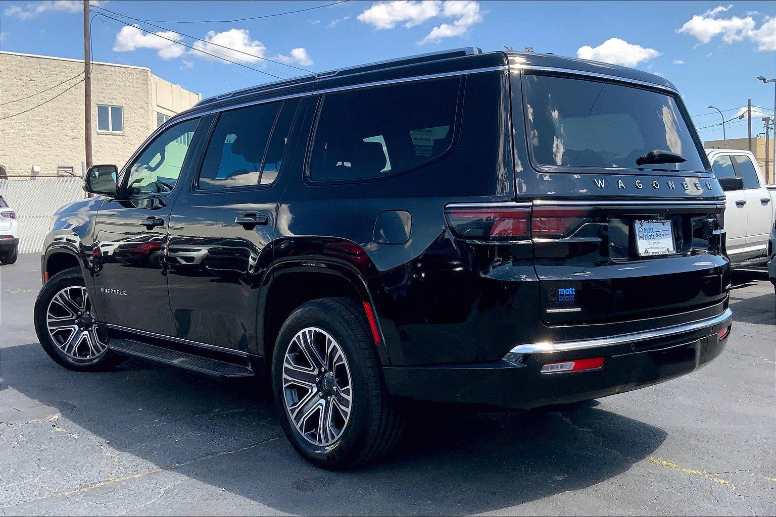 2023 Jeep Wagoneer Series II