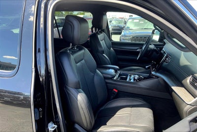 2023 Jeep Wagoneer Series II