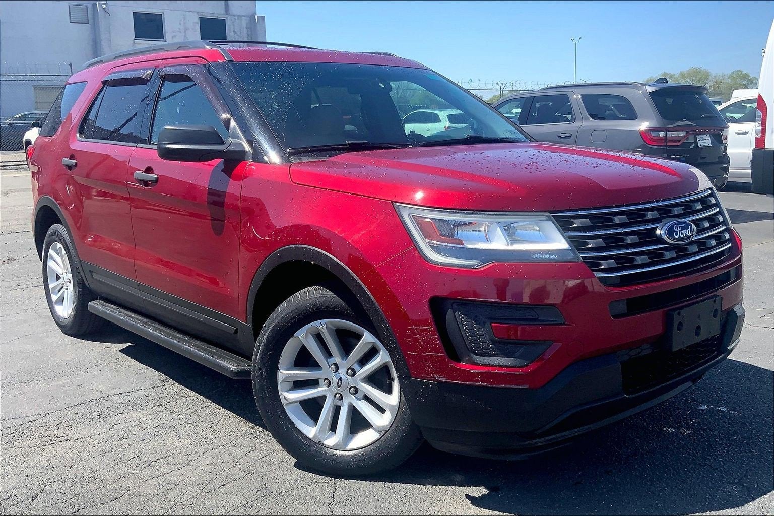 2017 Ford Explorer Base