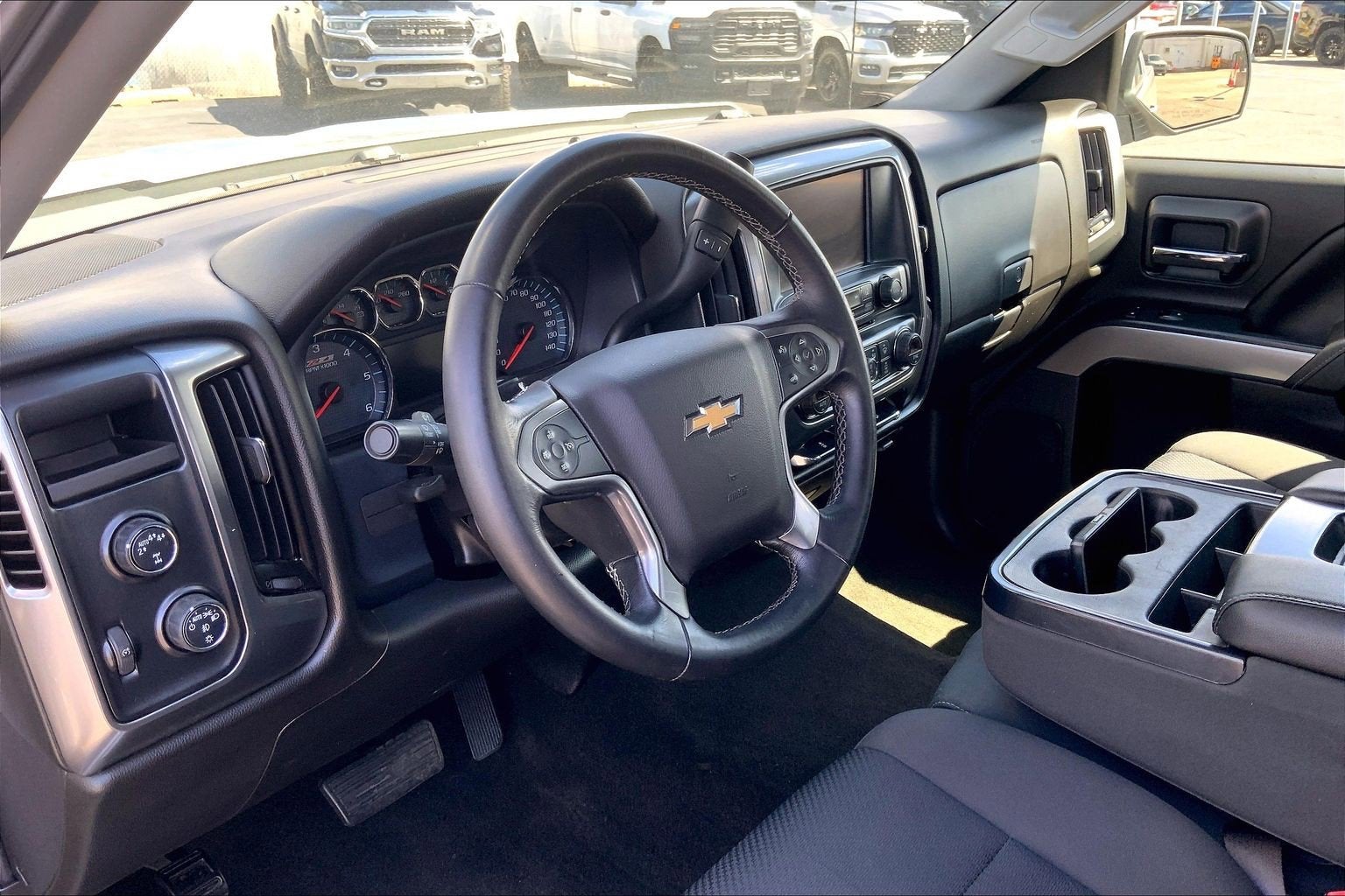 2017 Chevrolet Silverado 1500 2LT