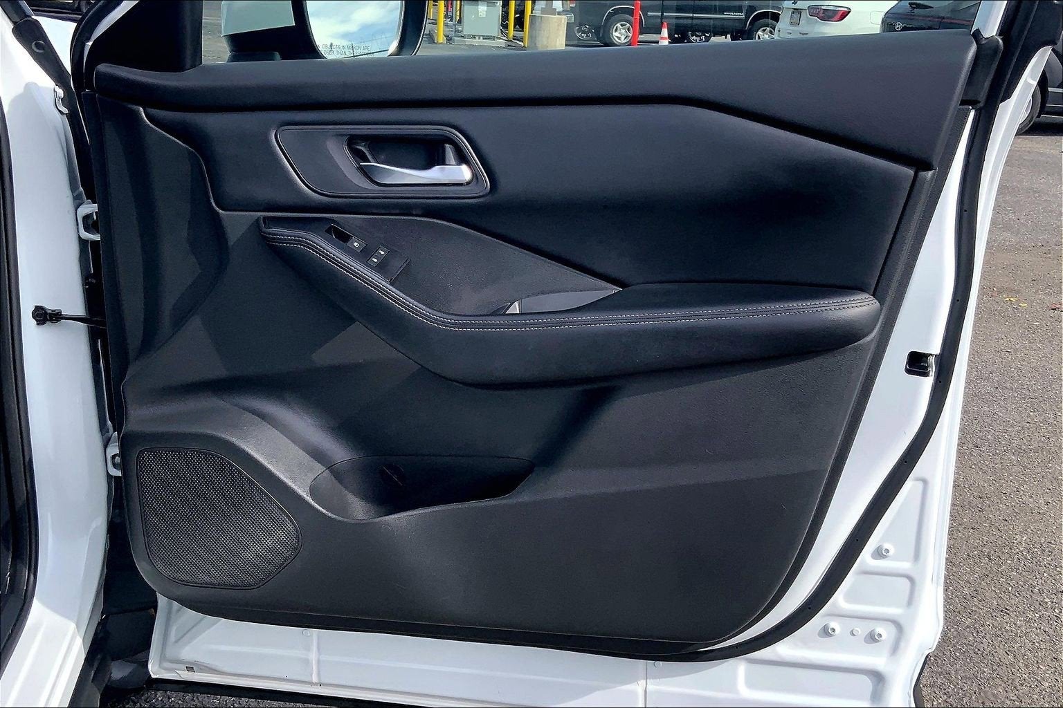 2024 Nissan Rogue SV FWD