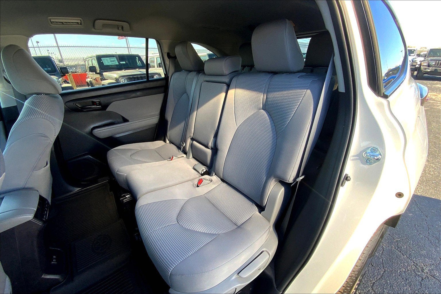 2021 Toyota Highlander L