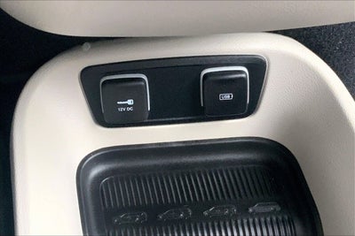 2020 Chrysler Pacifica Hybrid Limited