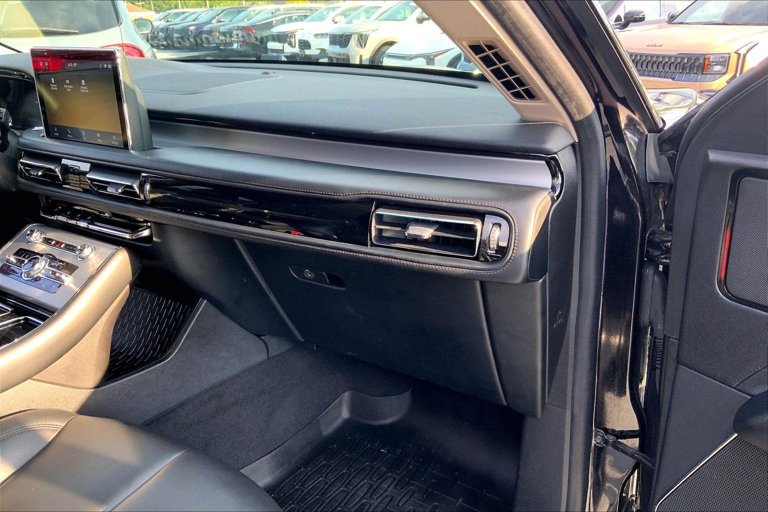 2022 Lincoln Aviator Standard