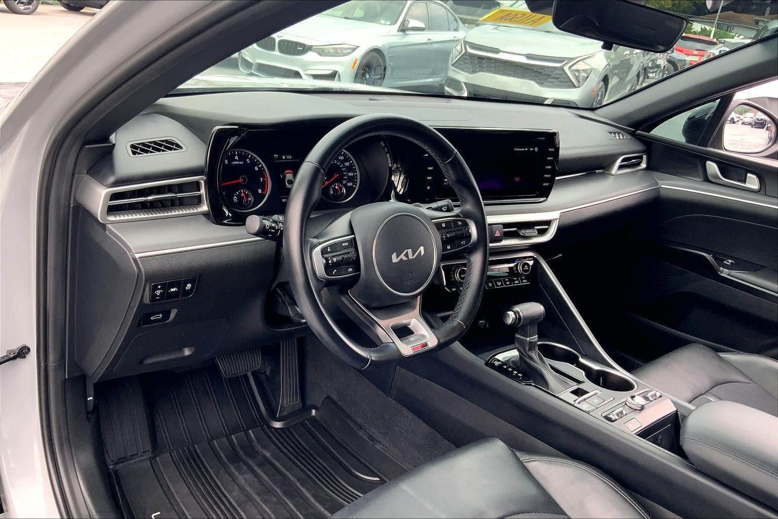 2022 Kia K5 GT-Line
