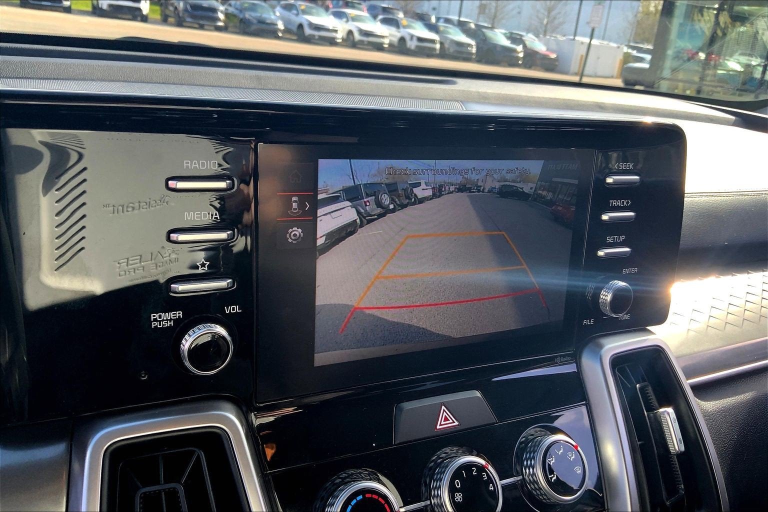 2023 Kia Sorento LX