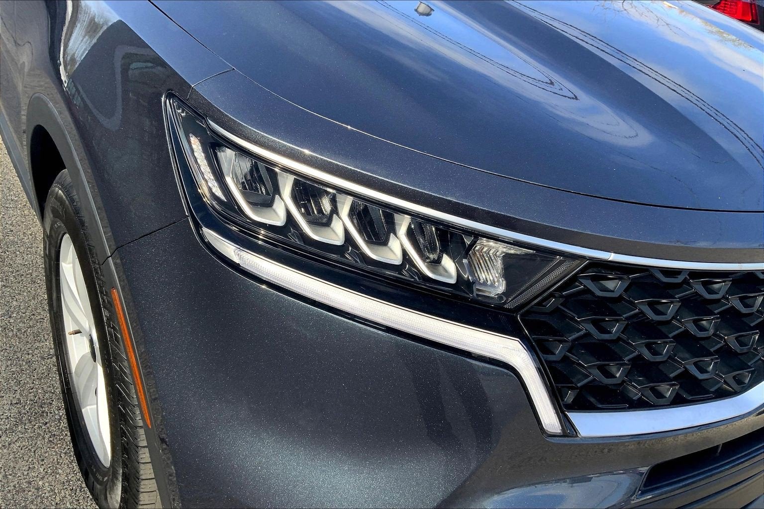 2023 Kia Sorento LX