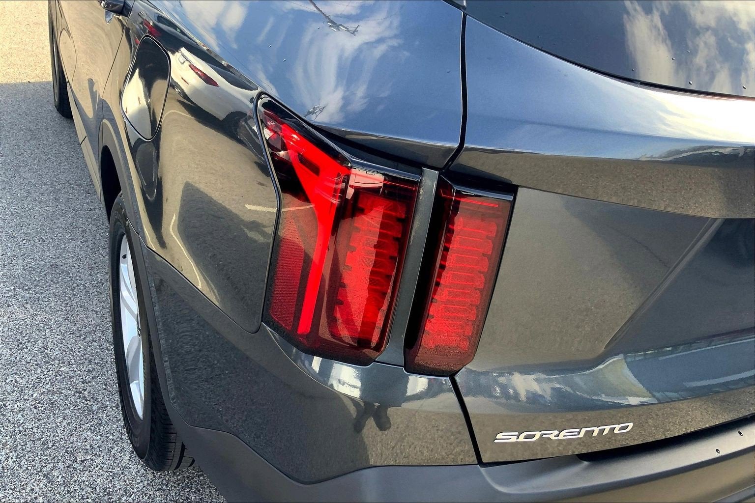 2023 Kia Sorento LX