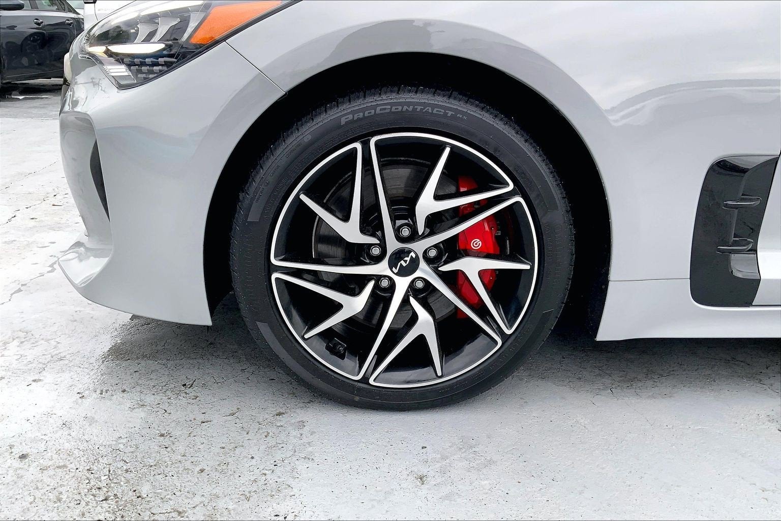 2023 Kia Stinger GT-Line